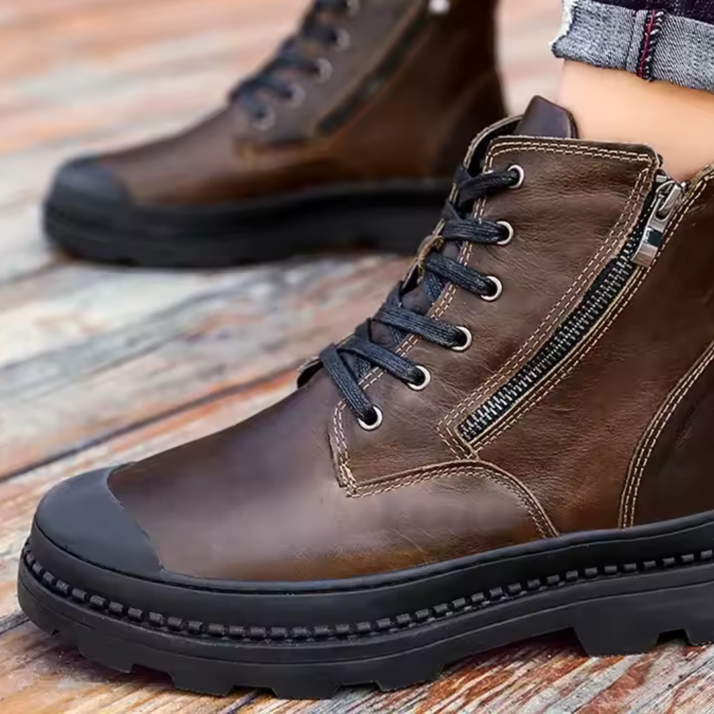 Bota Masculina de Couro Lorennzi Core 4