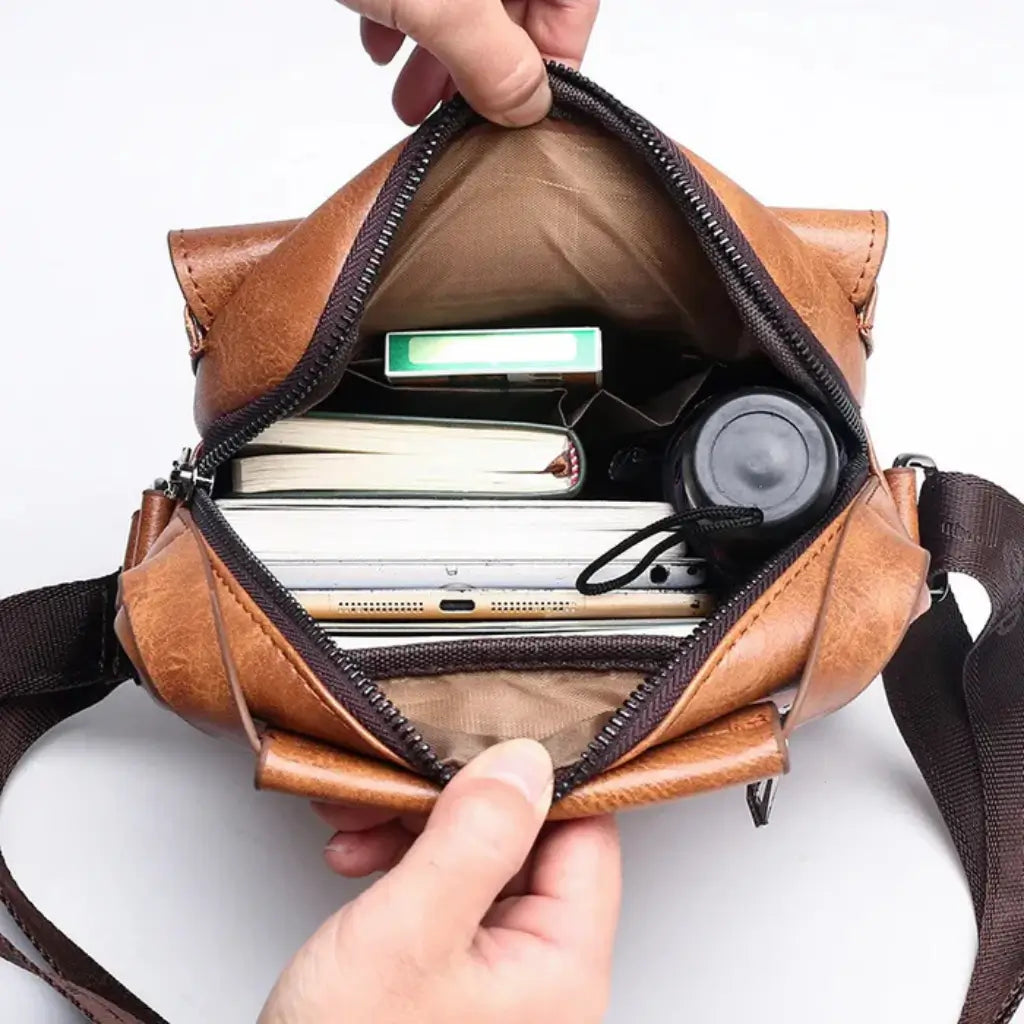 Mochila de Ombro em Couro Genuino Lorennzi 8