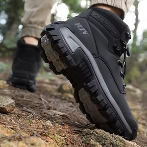 Bota Masculina de Couro Lorennzi Bellmont 5